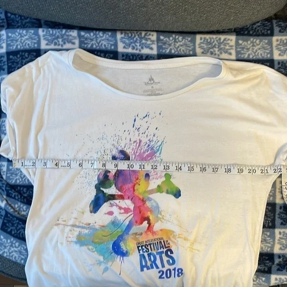 Nike-Disney- maurices 3 Pk Tee’s size XL crew-scoup-Vneck white & plum - Picture 10 of 11